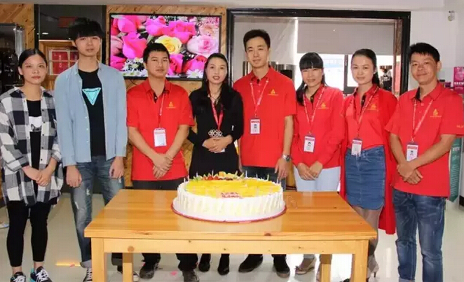 生日快乐！生日快乐！生日快乐！重要的事情说三遍！